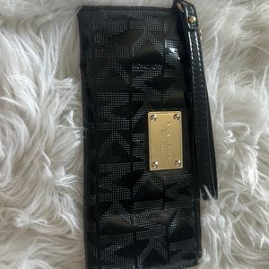 Vintage Michael kors wristlet